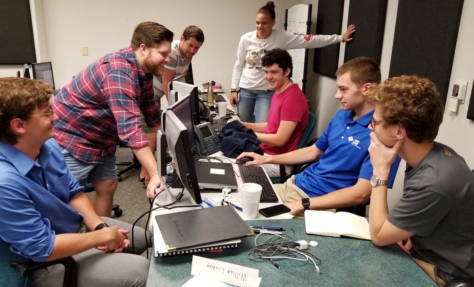 College to Business Group (photo)
