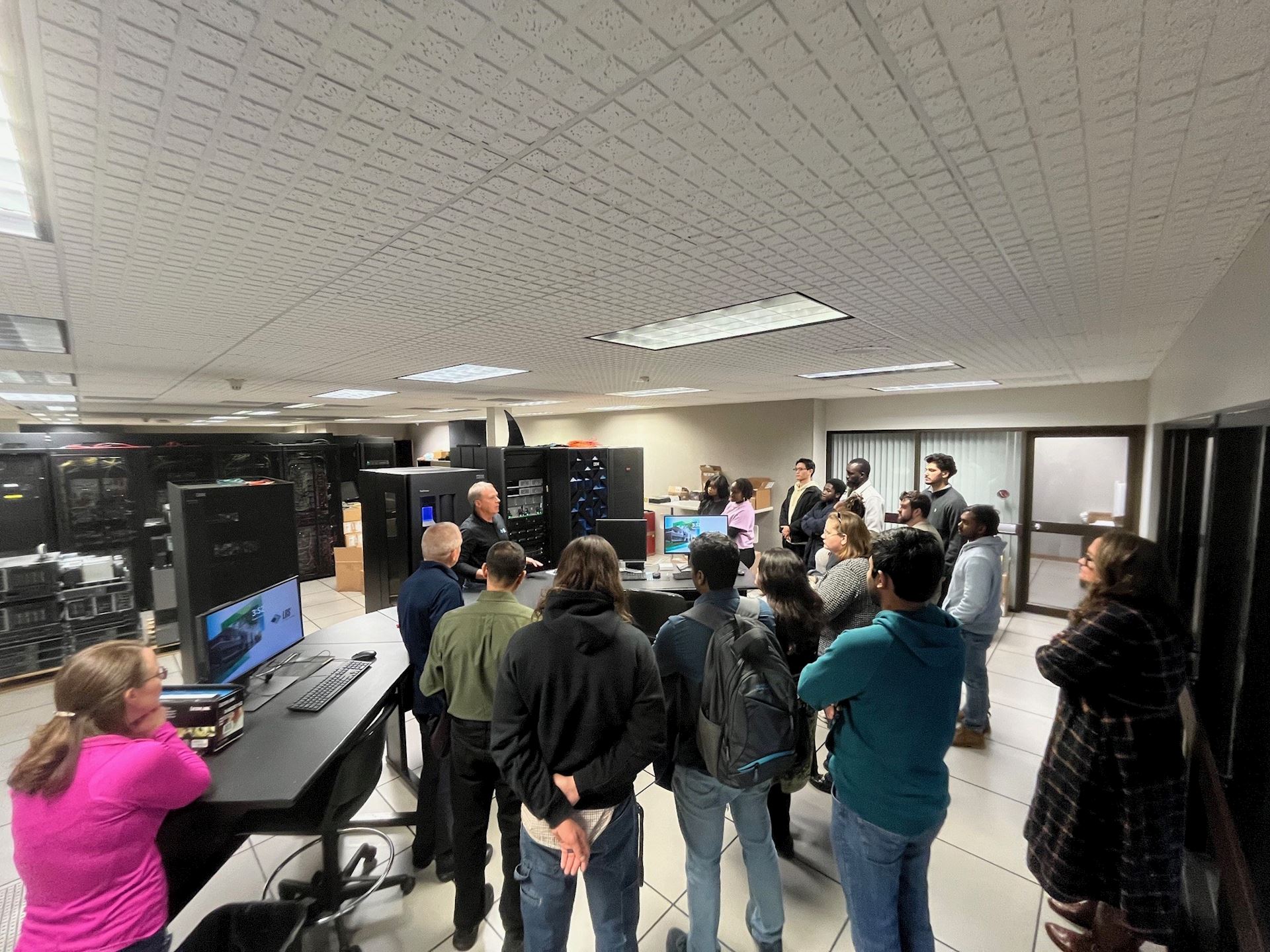 Student tour LRS mainframe datacenter